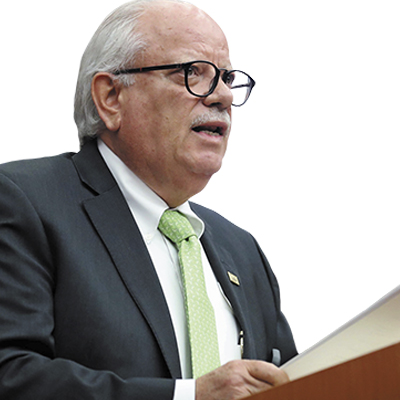 <div>José Refugio Muñoz, <span>Vicepresidente Ejecutivo, CANACAR</span></div>
